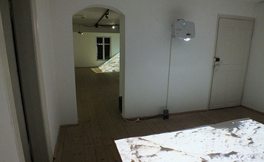 Eike Berg: Alteration (Bruckmhl), 2017, 3-channel video installation